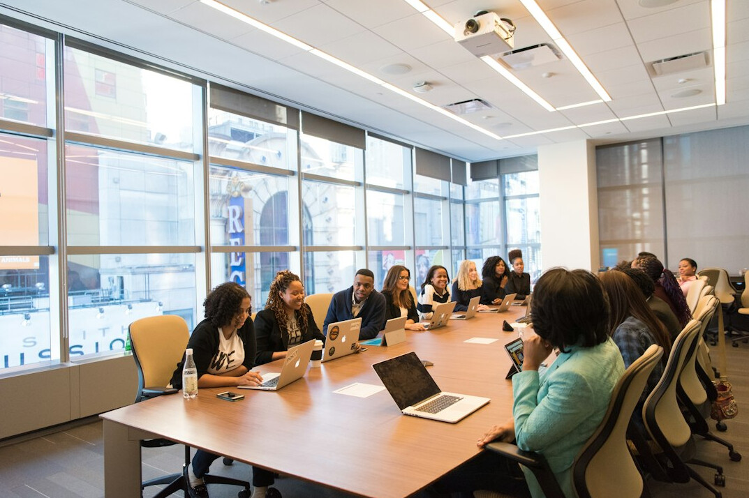 ai in office meeting